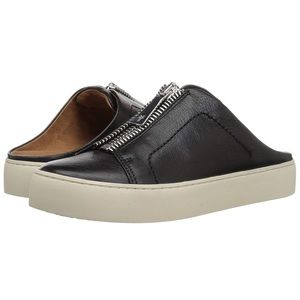 NW FRYE LUNA mule zipper slip on. With box